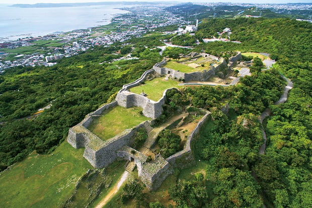 会場となる世界遺産・中城城跡