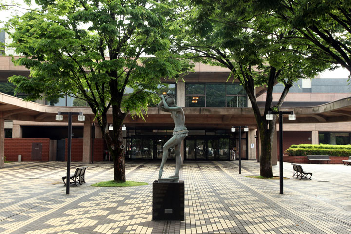 熊本県立劇場 演劇ホール