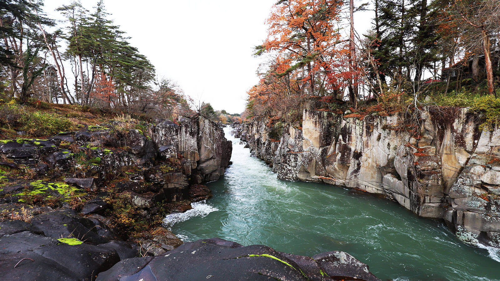 体も心もほかほかに温まる平泉周辺の温泉案内